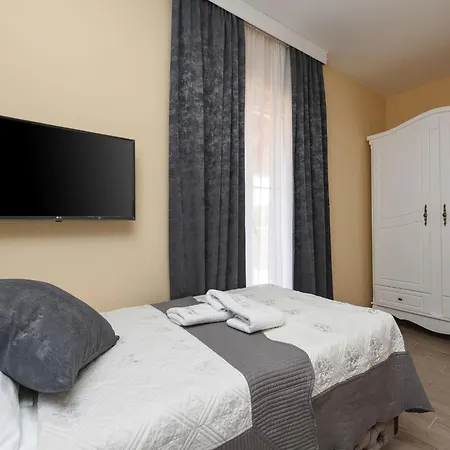 Imperia By Interhome 펜션 Pridraga