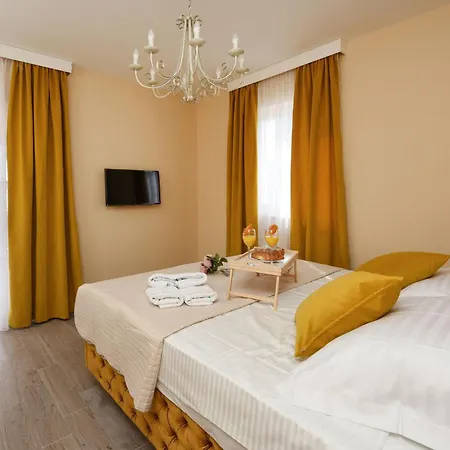 Imperia By Interhome